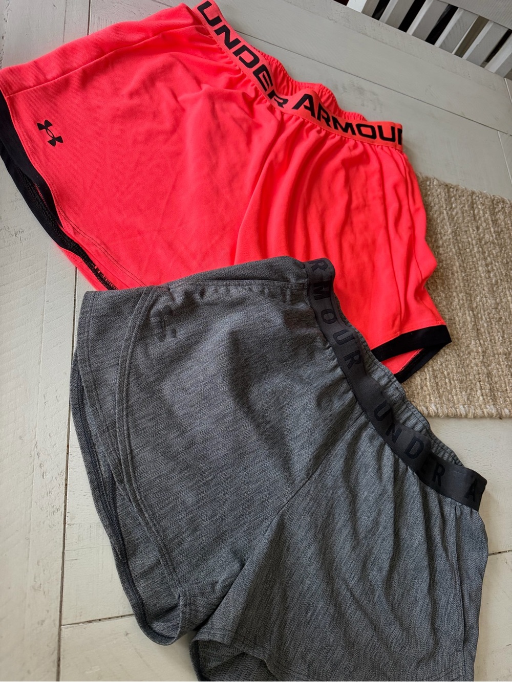 2 size small Under Armour shorts Like New